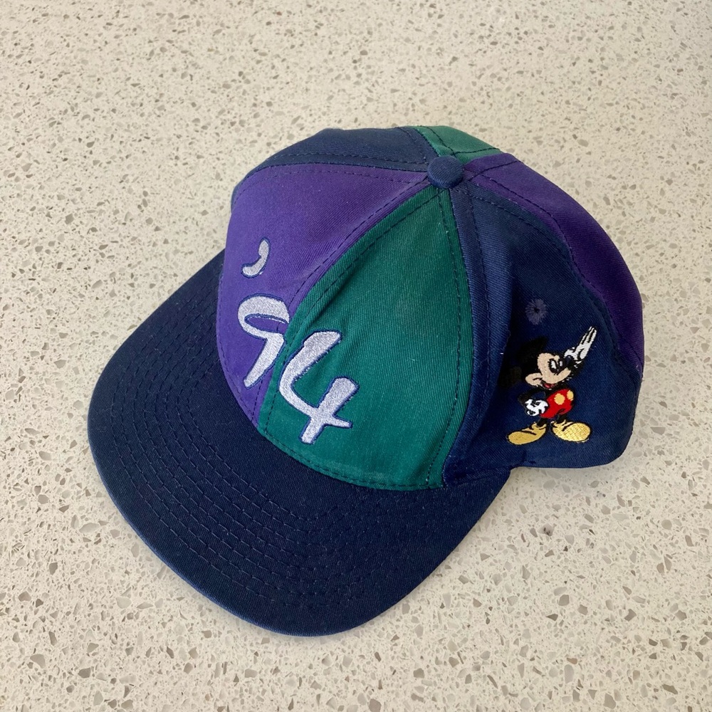 Vintage 90s Disneyland Snap-Back Hat ‘94